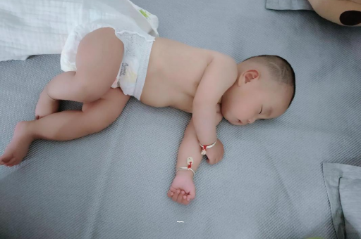 福鼎宝宝老打喷嚏怎么办